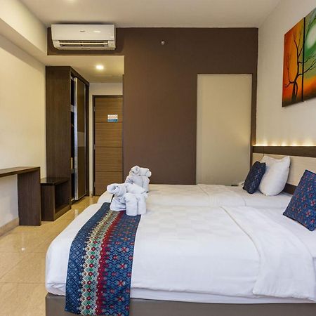 Atlantic City Hotel Bandung Esterno foto