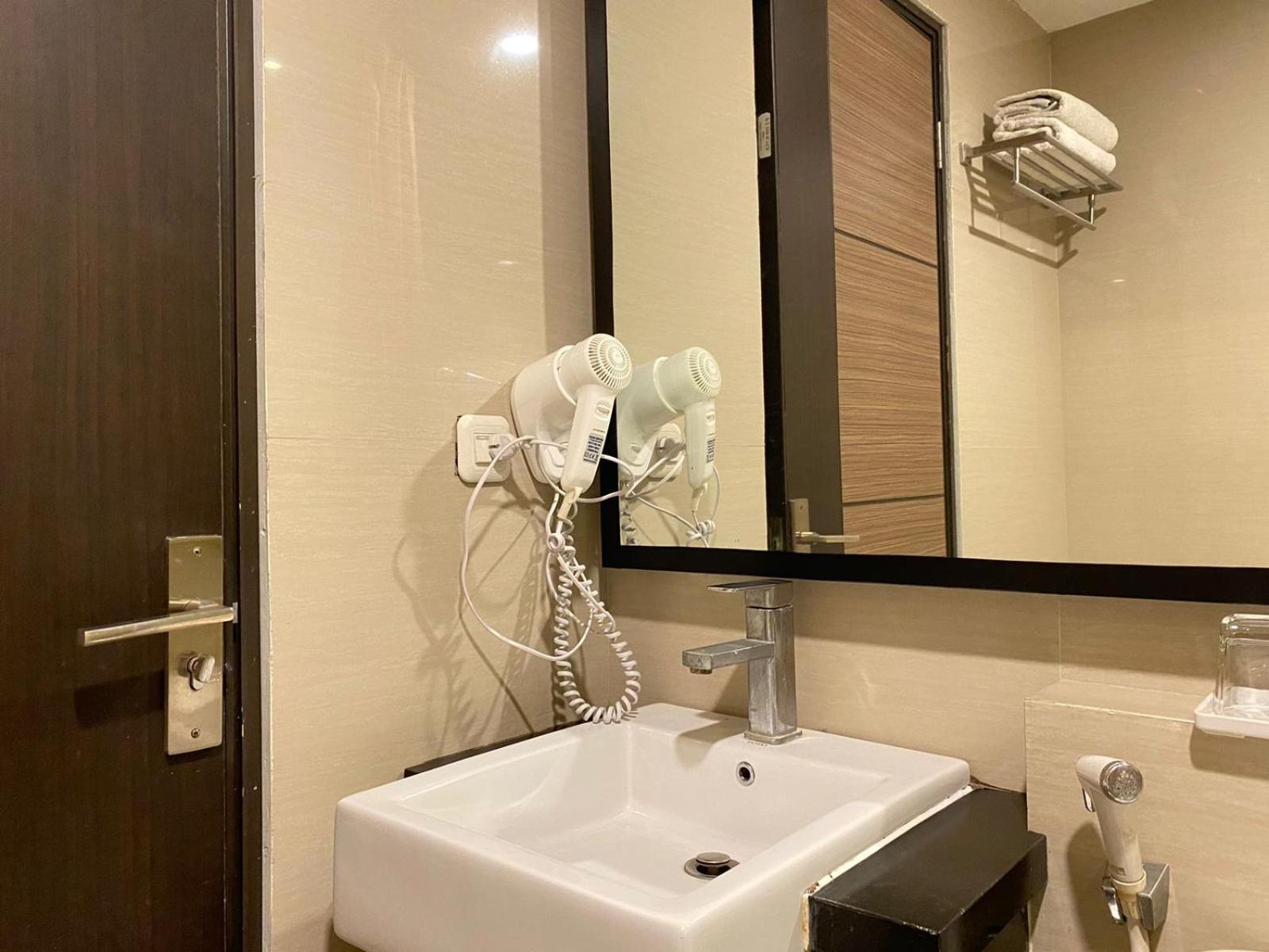 Atlantic City Hotel Bandung Esterno foto