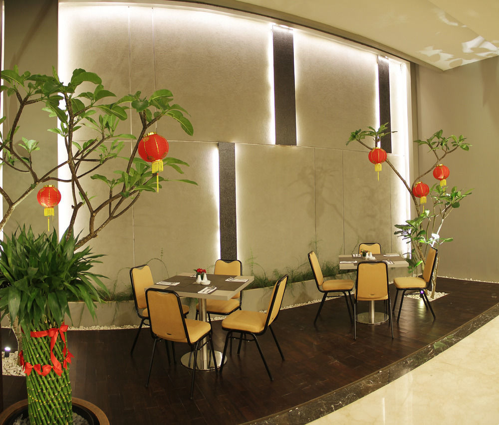 Atlantic City Hotel Bandung Esterno foto